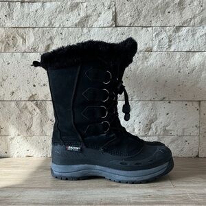 🥶 🔥 Baffin Women's Black and Gray Winter Boots 🔥 🥶